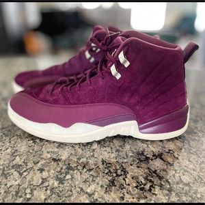 Jordan 12 Bordeaux